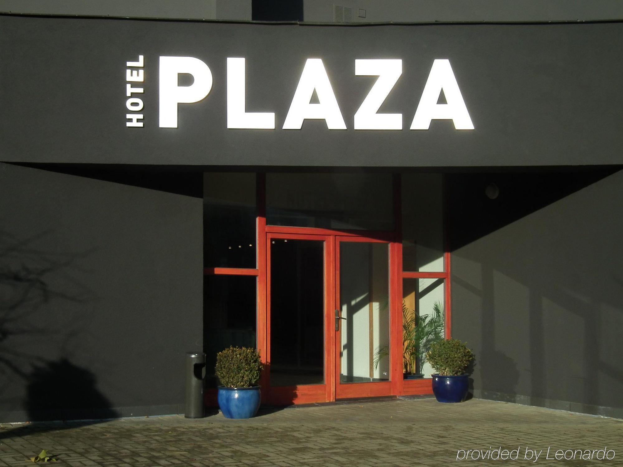 Hotel Plaza Mladá Boleslav Esterno foto